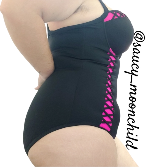 NEW Torrid | Black Lattice & Hot Pink Peekaboo Push-Up Demi Swimsuit One Piece 1 - Picture 12 of 15